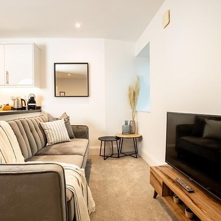 Luxury Boutique Harbour Apartments - Heart Of Torquay - Near Babbacoombe & Beach ภายนอก รูปภาพ